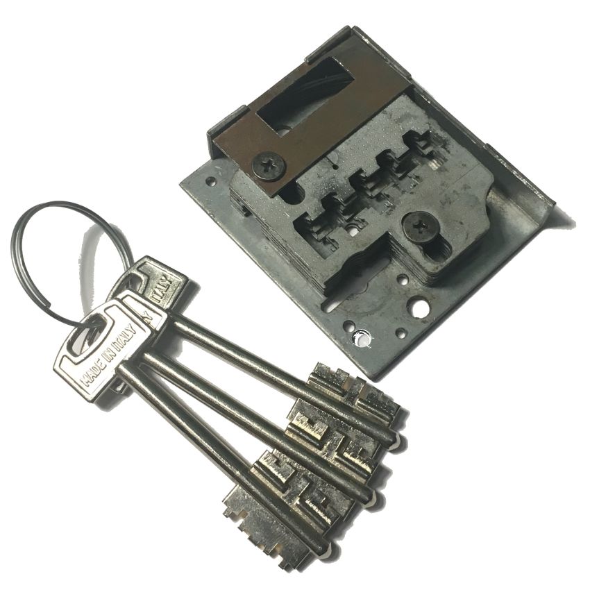 Segredo Securemme Tipo velho de chave palhetão 90DX 63D  Direito