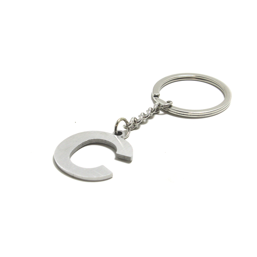 Porta-Chave metálico letra C